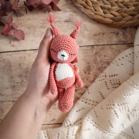 Les minis du bonheur : mon mini écureuil : Patron Au Crochet PDF