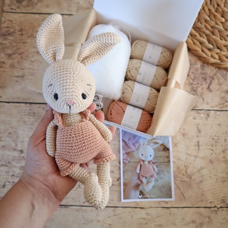 Kit Crochet Coton mon petit lapin – Coffret Complet, Patron PDF